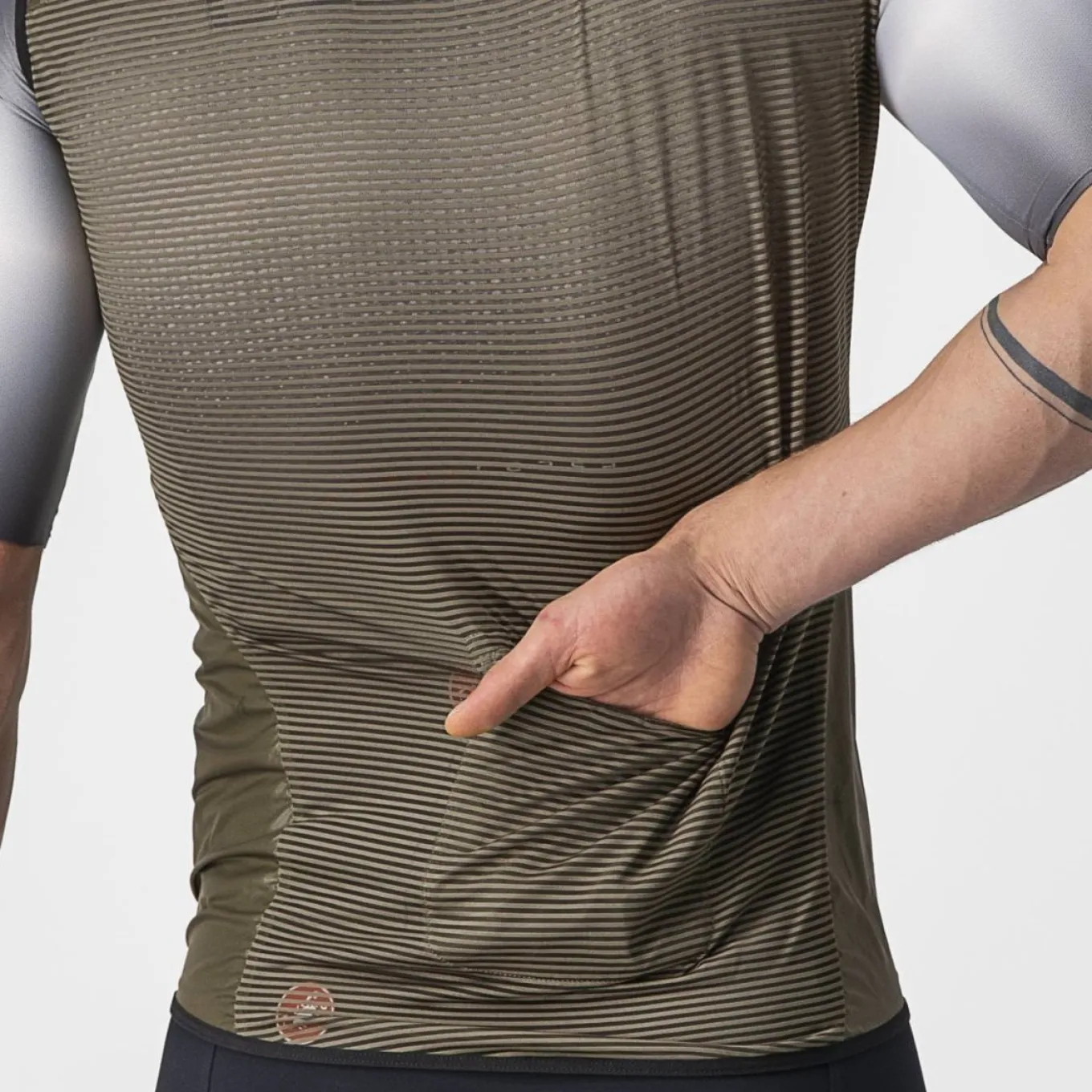 ARIA VEST