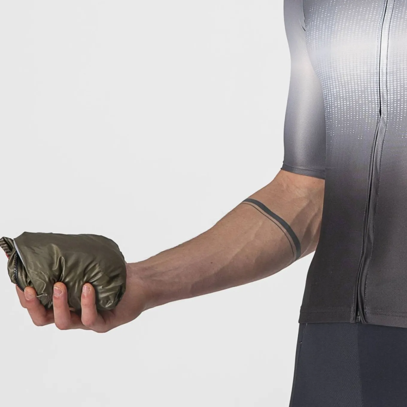 ARIA VEST